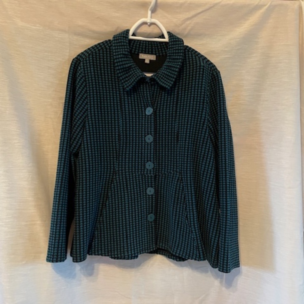 Habitat Button Top/Jacket